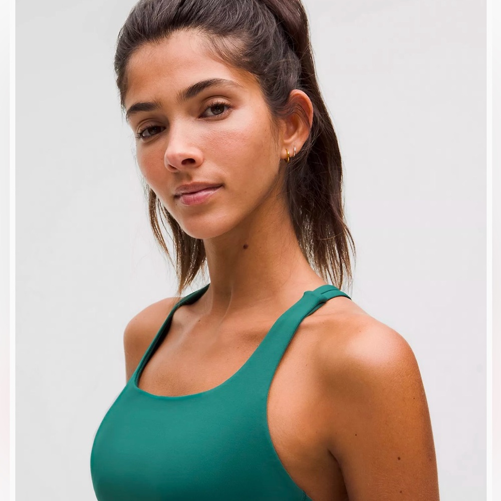 lululemon Energy Longline Bra
Medium Support, B–D Cups